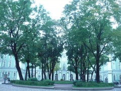 Innergården på Vinterpalatset där Ermitaget huserar.